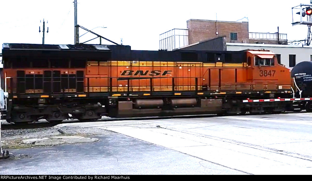 BNSF 3847